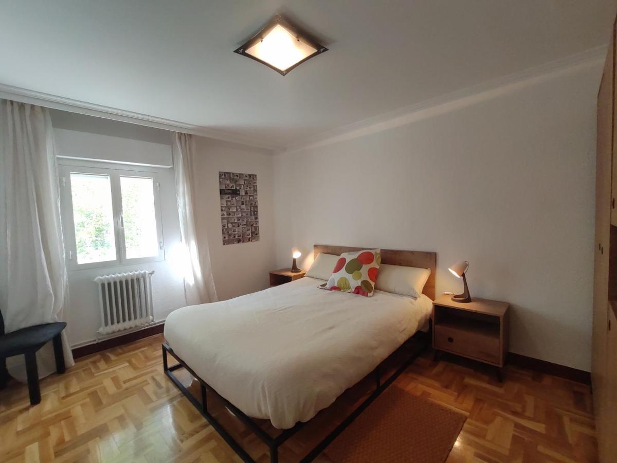 Apartamento Pamplona A 10 Minutos Del Centro エクステリア 写真